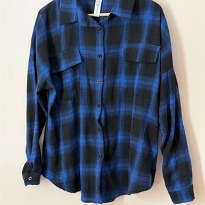 H&M Blue and Black Plaid Button-Down Shirt